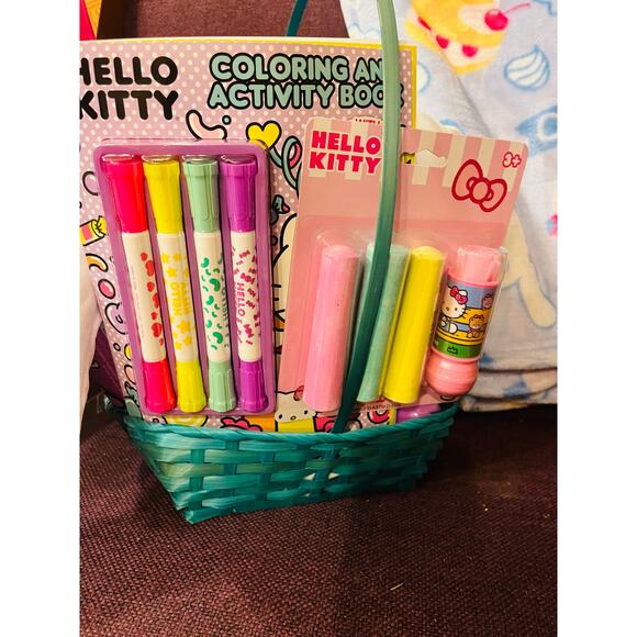 Hello Kitty Cinnamoroll 40 50 preschool soft throw easter Basket bundle Large - Picture 3 of 6